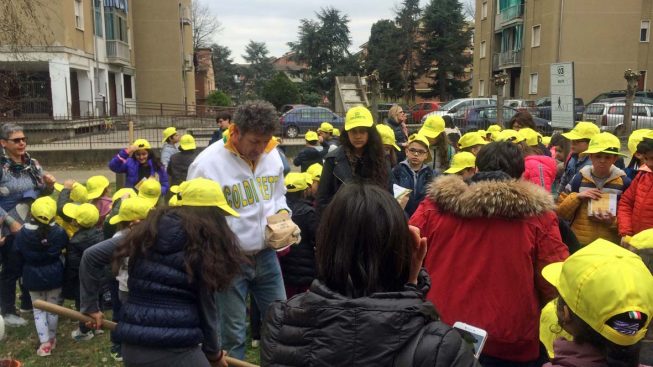 festa-degli-alberi-nelle-scuole-scuola-gramsci-21-marzo-2017.jpg