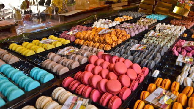 macarons.jpg