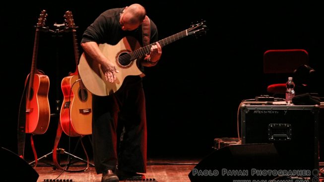 tommyemmanuel2.jpg