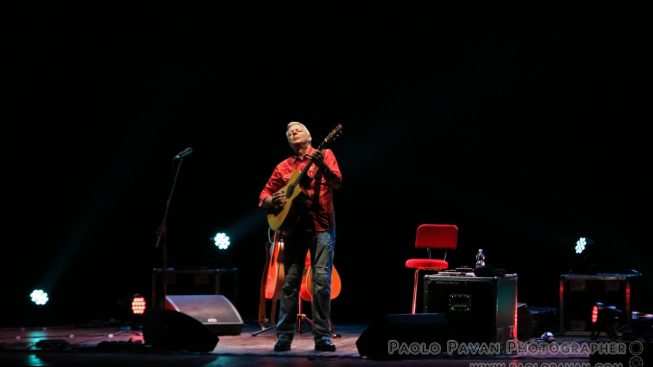 tommyemmanuel25.jpg