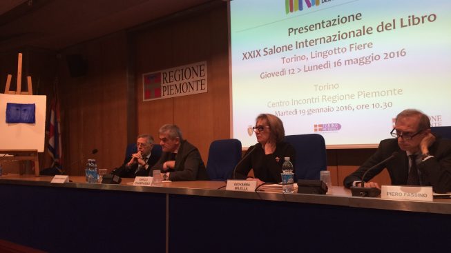 presentazione-xxix-salone-internazionale-del-libro-19-gennaio-2016_24453063946_o.jpg