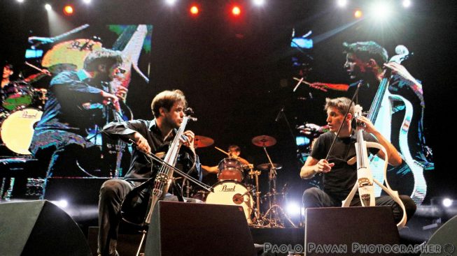 2cellos40.jpg