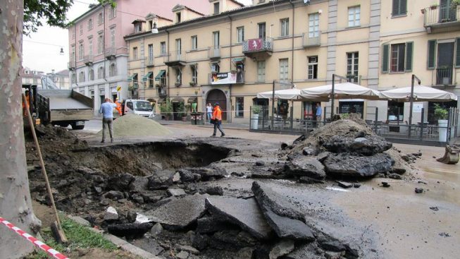 voragine-corso-casale-durante.jpg