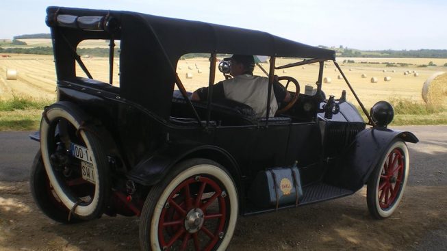 hupmobile-32-torpedo.jpg