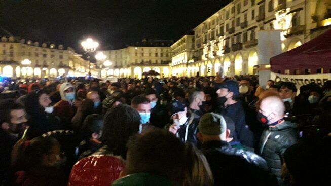 manifestazione-dpcm-torino