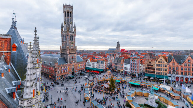 16. Bruges Christmas Market copyright SilvanBachmann