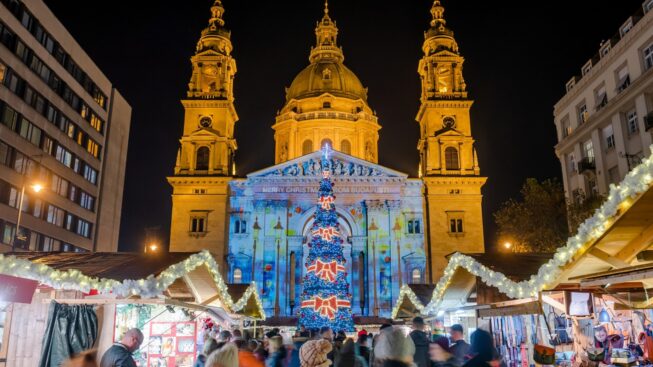 1b.Avent Feast at the Basilica Budapest – Copyright Advent Feast at the Basilica