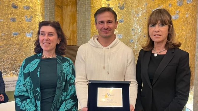 Primo Classificato colomba creativa Pregiata Pasticceria Perrino dei fratelli Lorenzo e Damiano Perrino