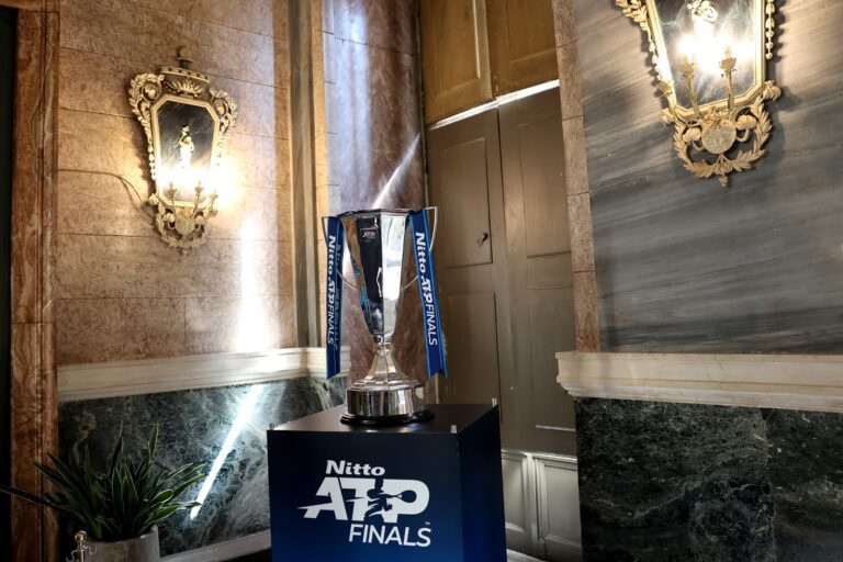 Il trofeo delle Nitto ATP Finals è arrivato a Torino