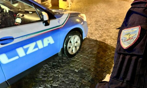 https://www.quotidianopiemontese.it/wp-content/uploads/2023/12/polizia-torino-590x354.jpg