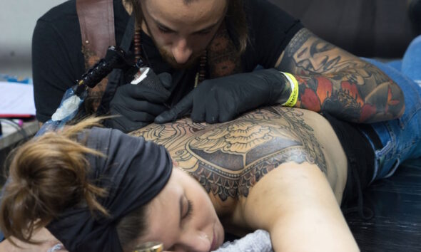 https://www.quotidianopiemontese.it/wp-content/uploads/2024/09/Torino-Tattoo-Convention-1-590x354.jpg