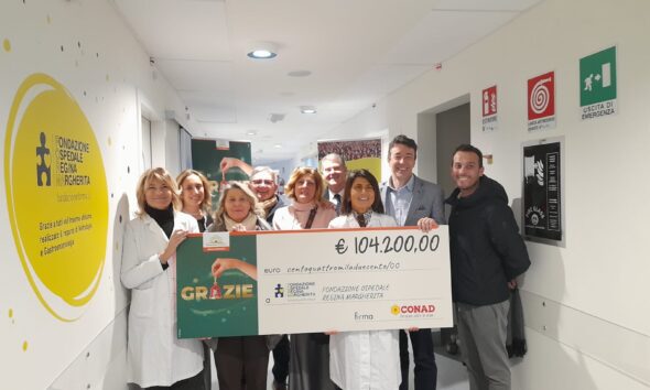 https://www.quotidianopiemontese.it/wp-content/uploads/2025/02/donazione-Conad-Nord-Ovest-a-Fondazione-Forma-e-ospedale-Regina-Margherita-590x354.jpeg